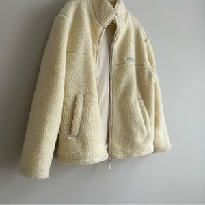 TOPMAN OFF WHITE RARE SHERPA MENS SMALL